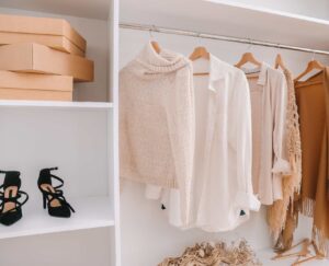 Declutter Closet Using Essentialism